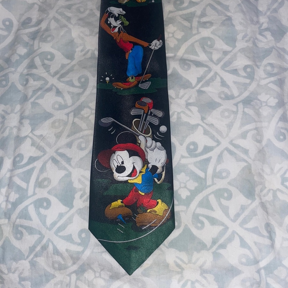 Mickey Unlimited Golf Tie